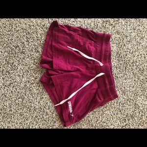 GYMSHARK MAROON SHORTS